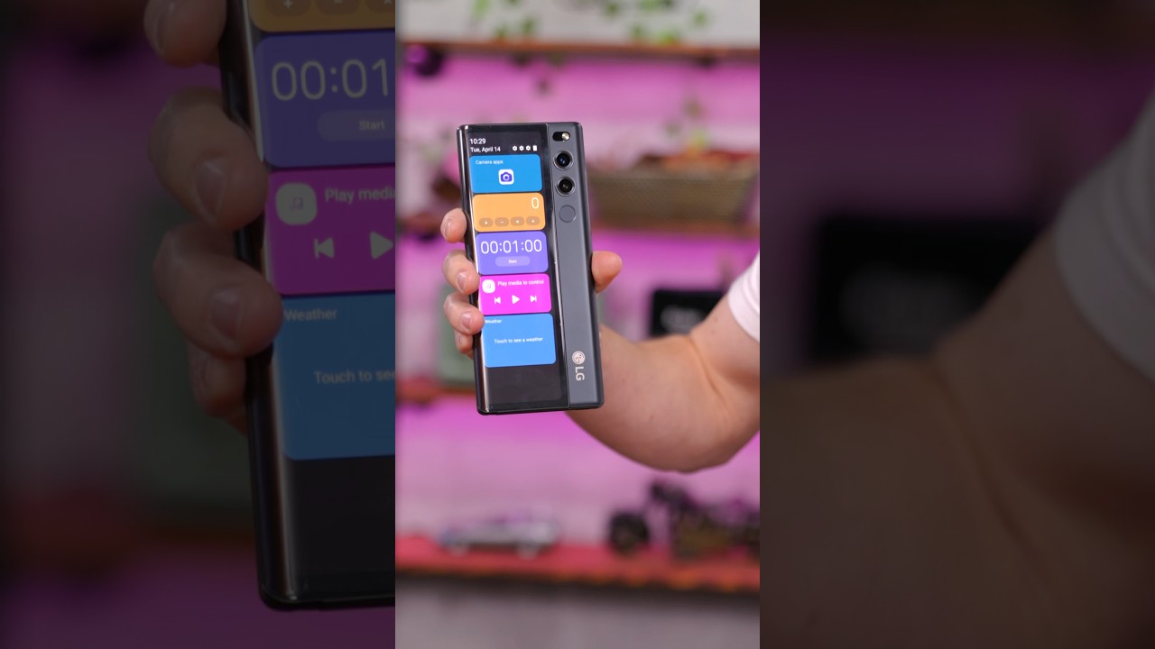 I Tried the Prototype LG Rollable Phone!