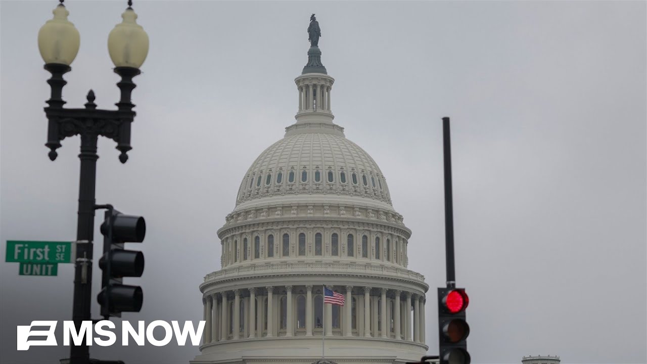 Pressure grows to bring Congress back to DC