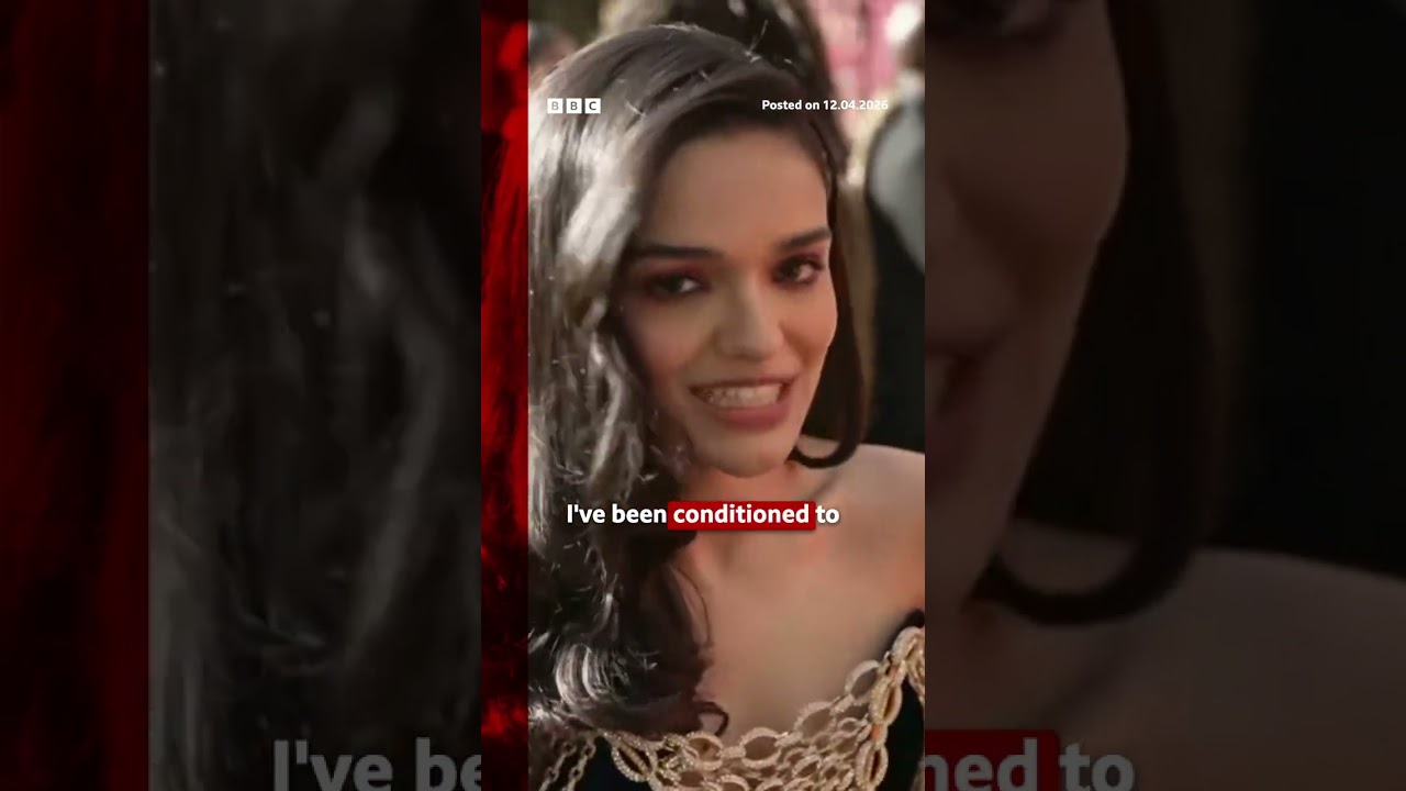 Rachel Zegler nominated for Olivier after balcony performance of Evita. #Olivier #Shorts #BBCNews