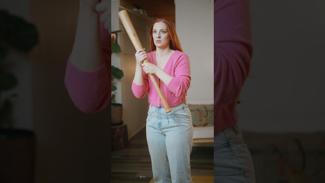 Robbing a girl’s house