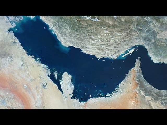 US, Iran Weigh New Talks as Tanker Crosses Hormuz