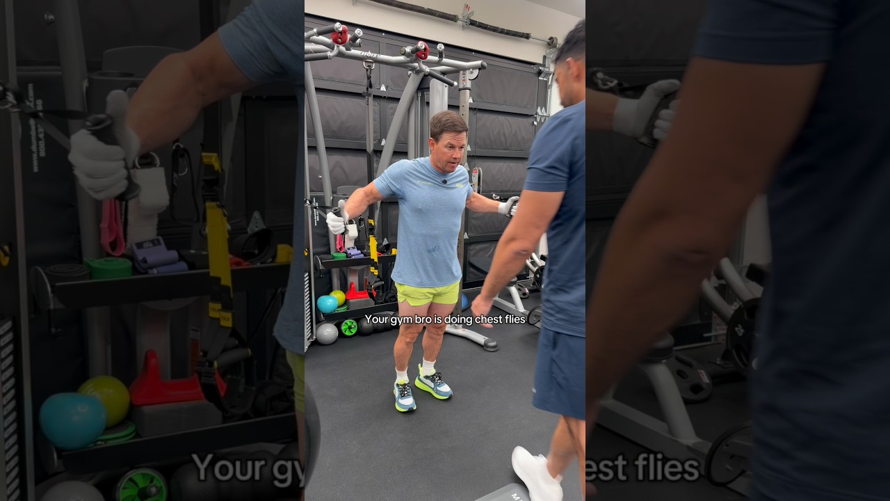 When you’re having a bad day at the gym 😞😅  Catch me on @markwahlberg 4AM Club coming soon 🥵