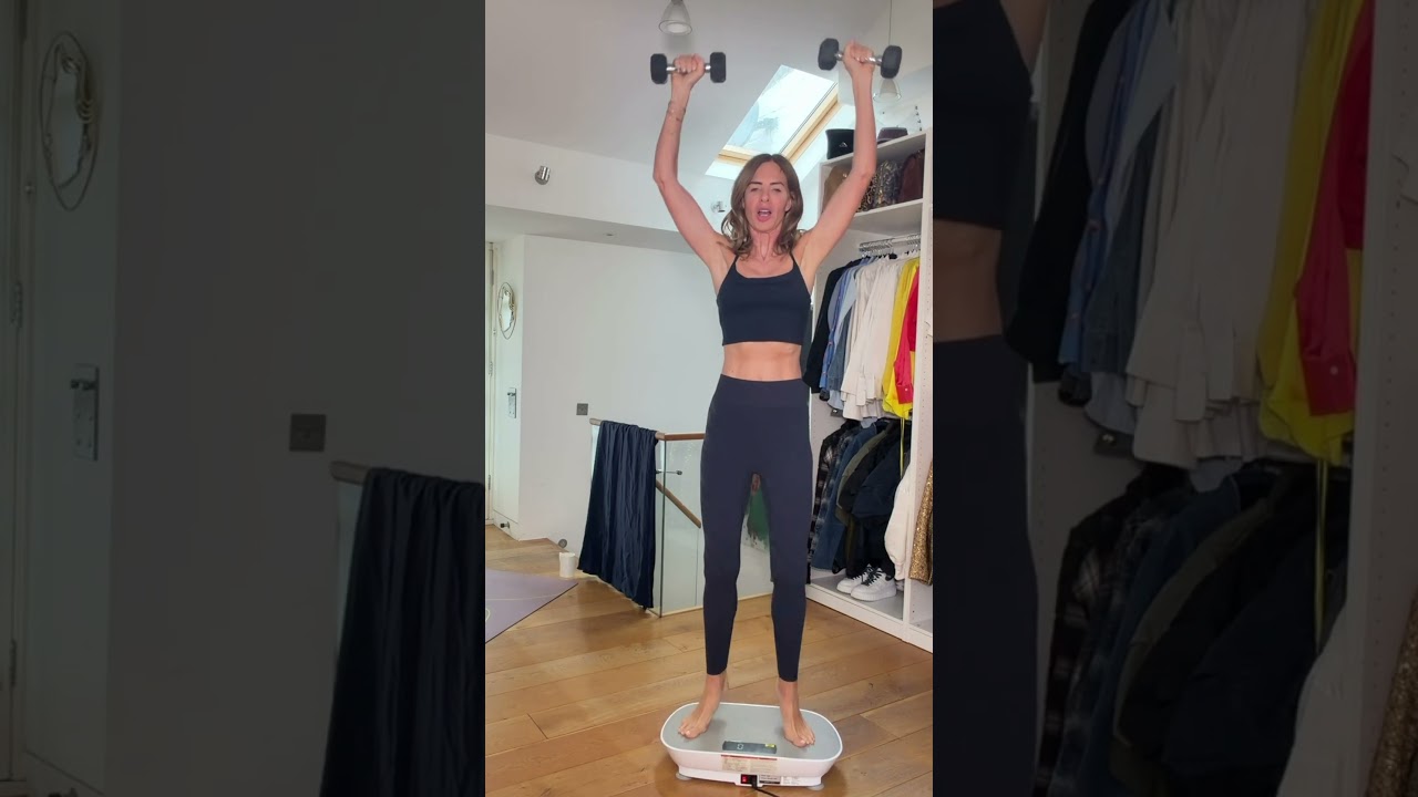 10 Minute Morning Workout | Exercise | Trinny