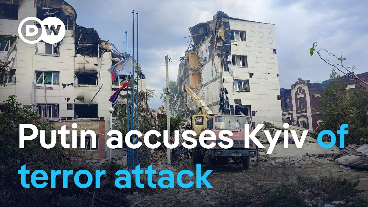 Putin threatens response after deadly strike in Russian-occupied territory | DW News