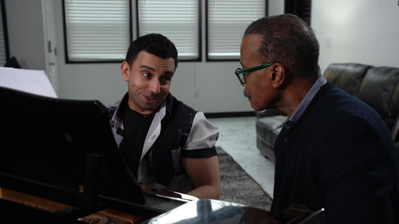 The “Payam Method” | Sunday on 60 Minutes