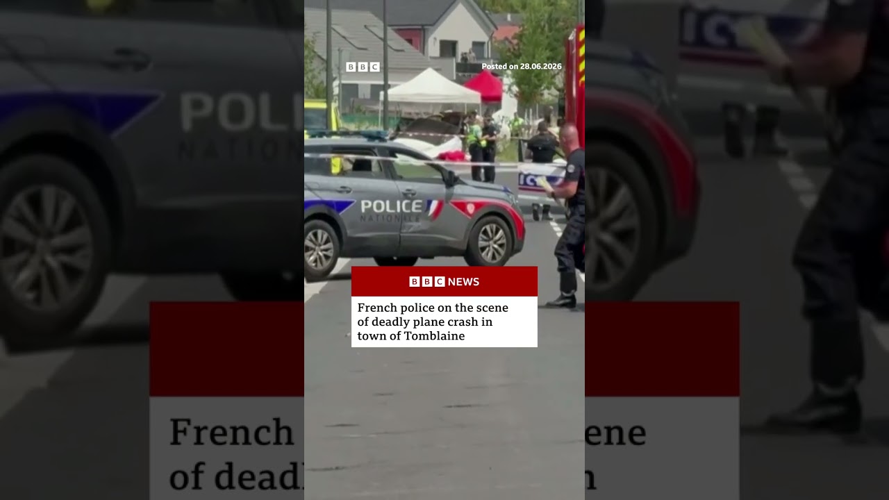Eleven killed after plane carrying skydivers crashes in eastern France. #France #BBCNews