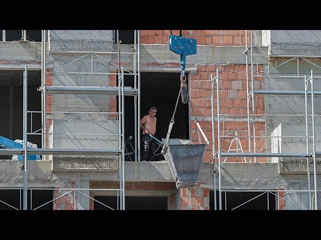 Heat stress threatens 130 million European workers, trade union body warns
