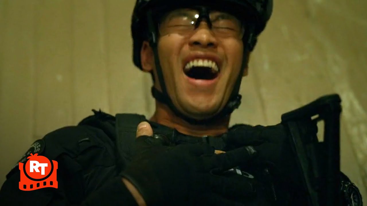 S.W.A.T. – Tan Gets Shot (S2E21) | Movieclips