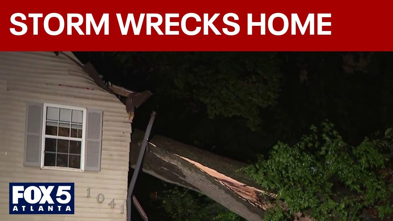 Severe storm topples tree onto home; residents displaced | FOX 5 News