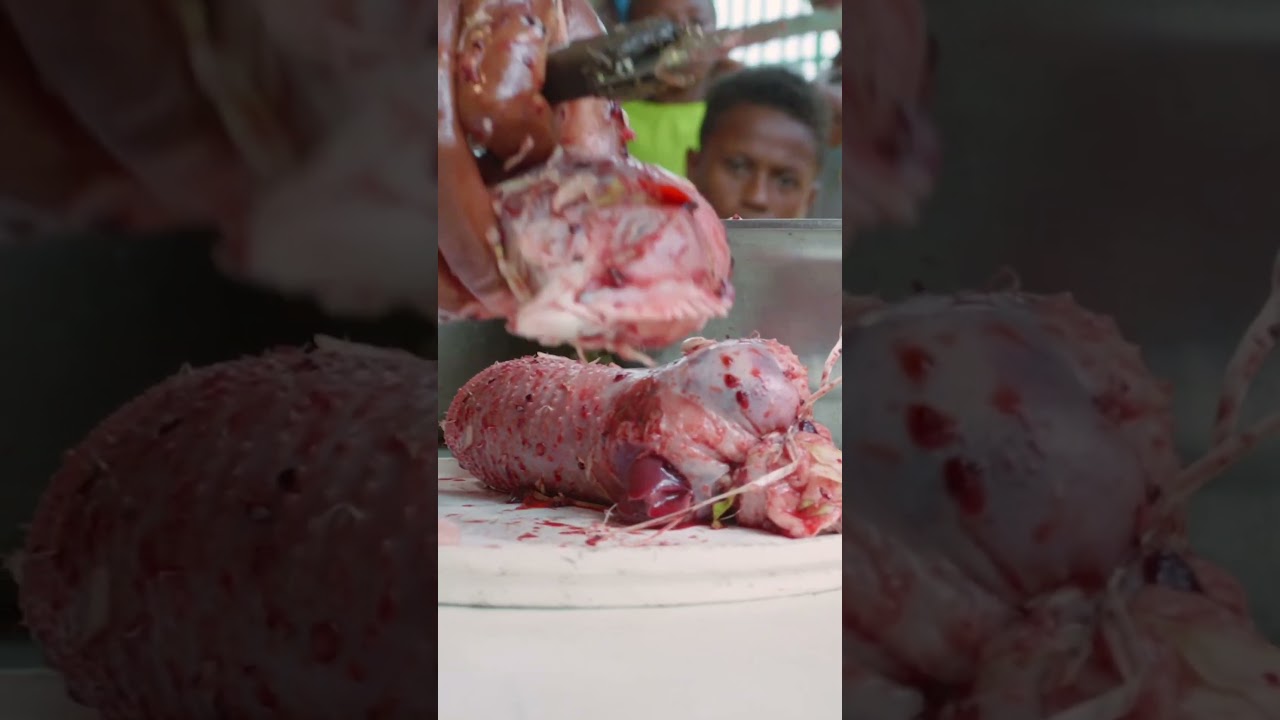Stuffed Chicken Neck in PAPUA 🇵🇬🐔