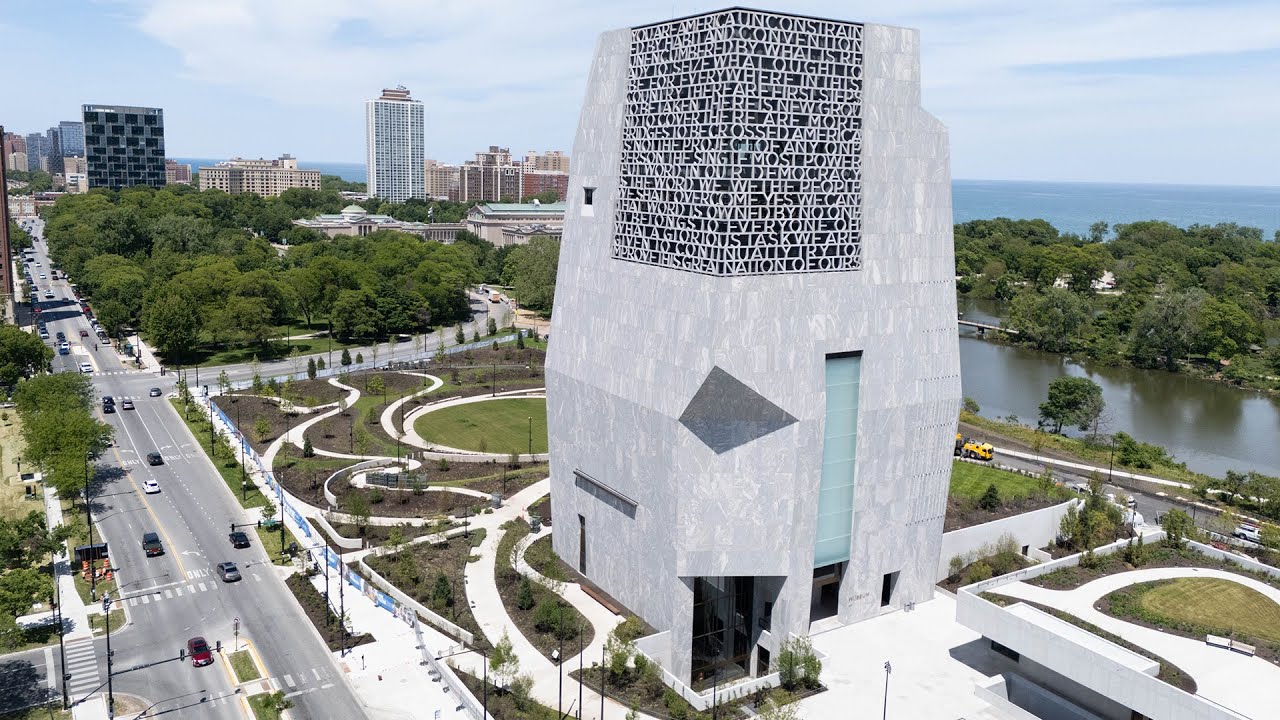 The Innovative Digital Archives at the Obama Presidential Center