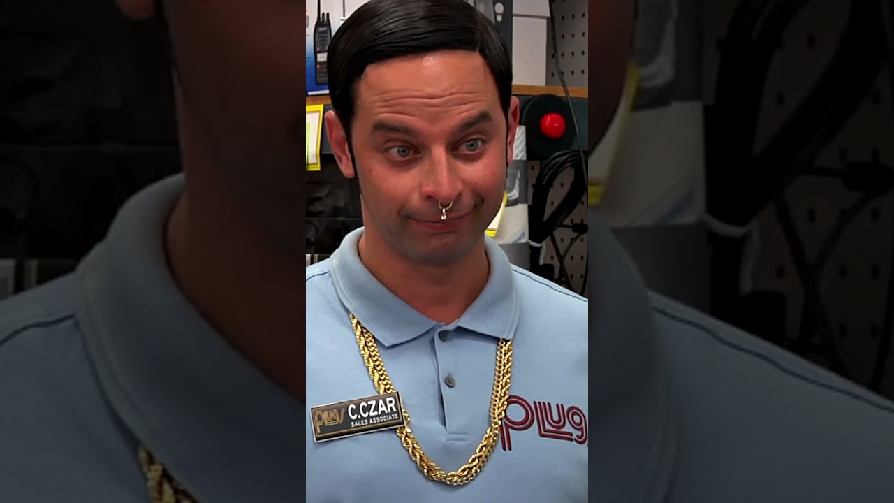 This unmistakable spark of a workplace romance. #KrollShow
