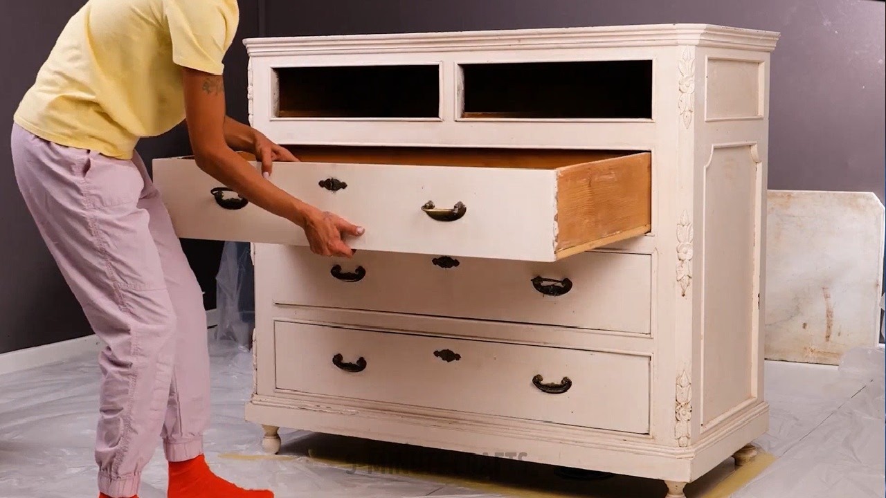 Genius Woodworking Jig Hacks to Repair Furniture at Home ♻️