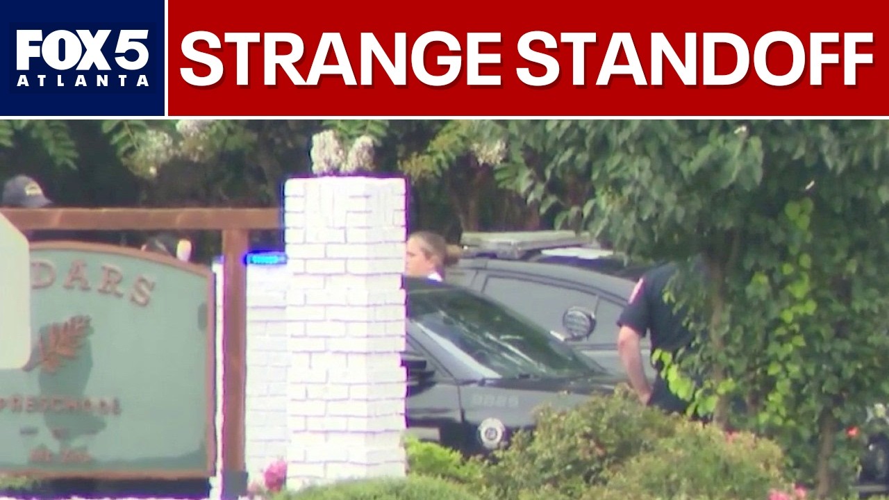 Home burglary leads to SWAT standoff, arrests | FOX 5 News