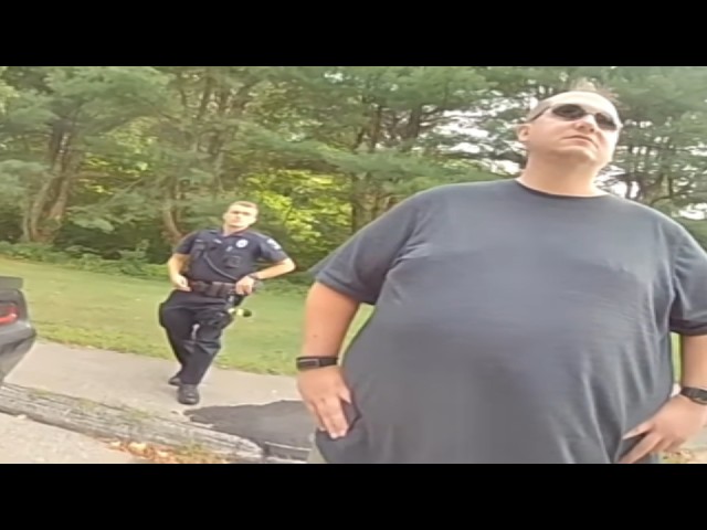 I’m Addicted to Fake Cops