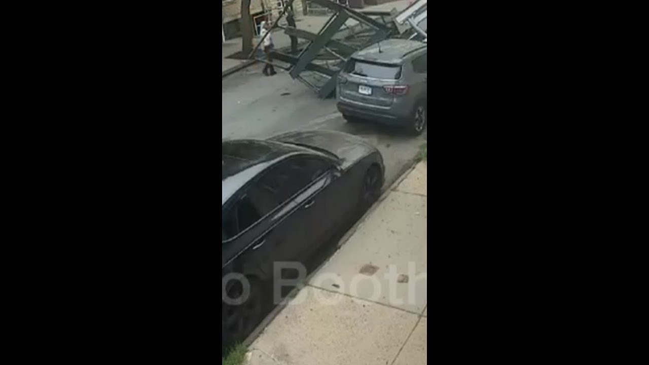 New York building collapse caught on camera