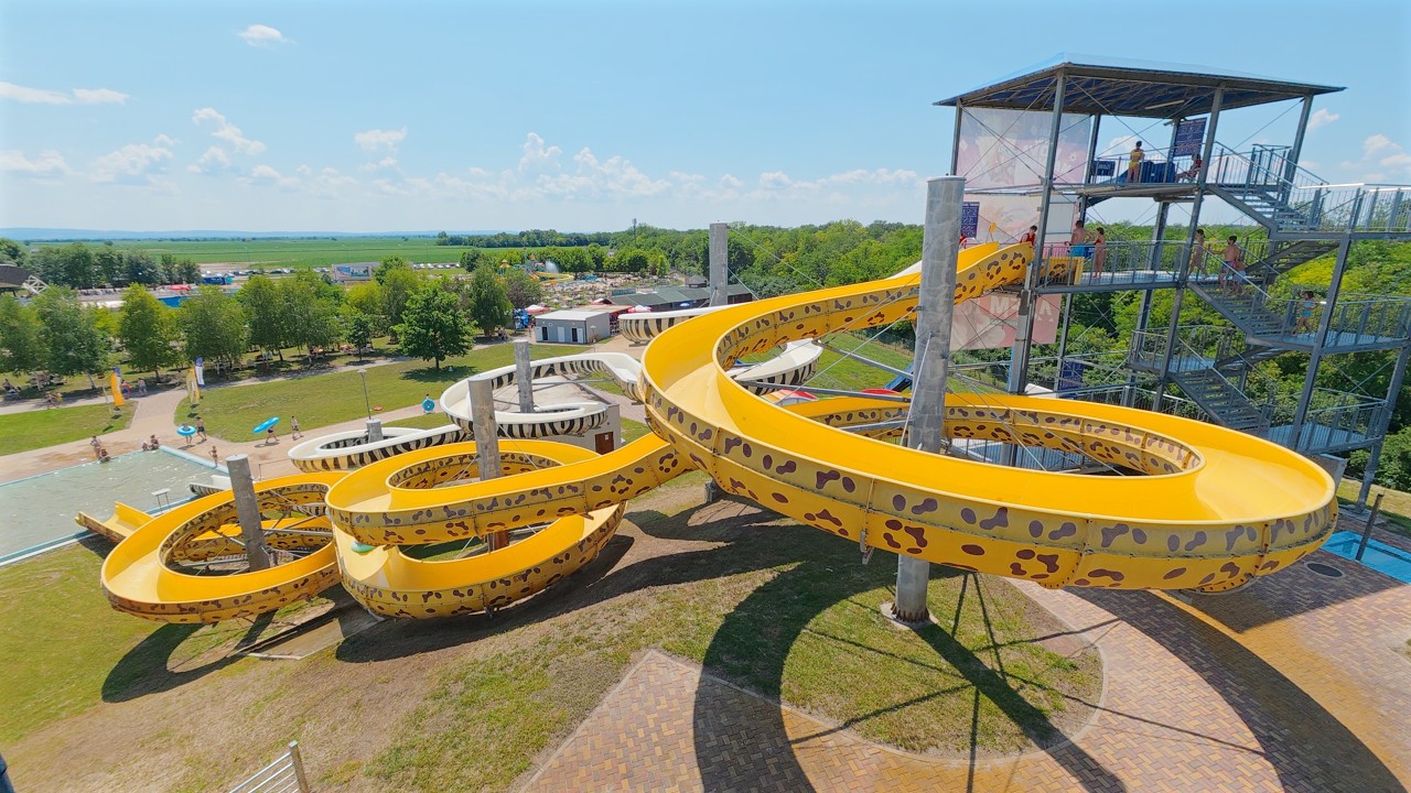 Petroland Aquapark in Serbia 🇷🇸