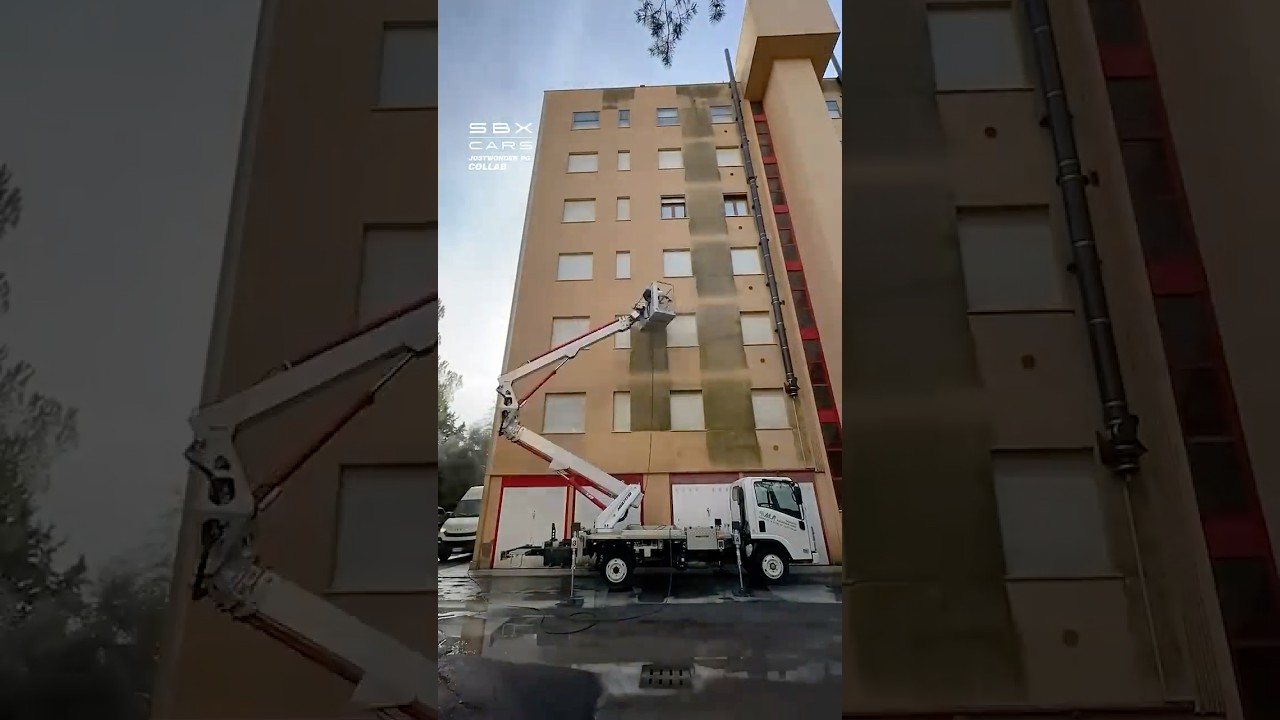 Pressure Washing Using A Crane! 🏗️