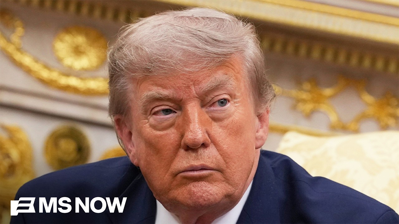 ‘This guy is NUTS’: Trump’s SHOCKING behavior weirds out Americans and gives Dems midterms leverage