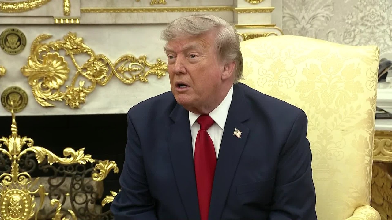 Trump Shelves 20% Fee for Hormuz Cargo Shipments