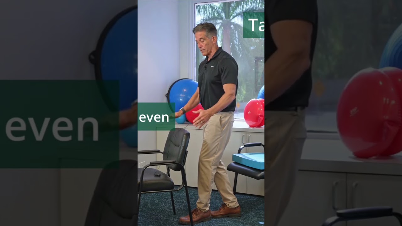 2 Exercises for seniors to prevent falls! #physicaltherapy #physiotherapy #seniorfitness #balance