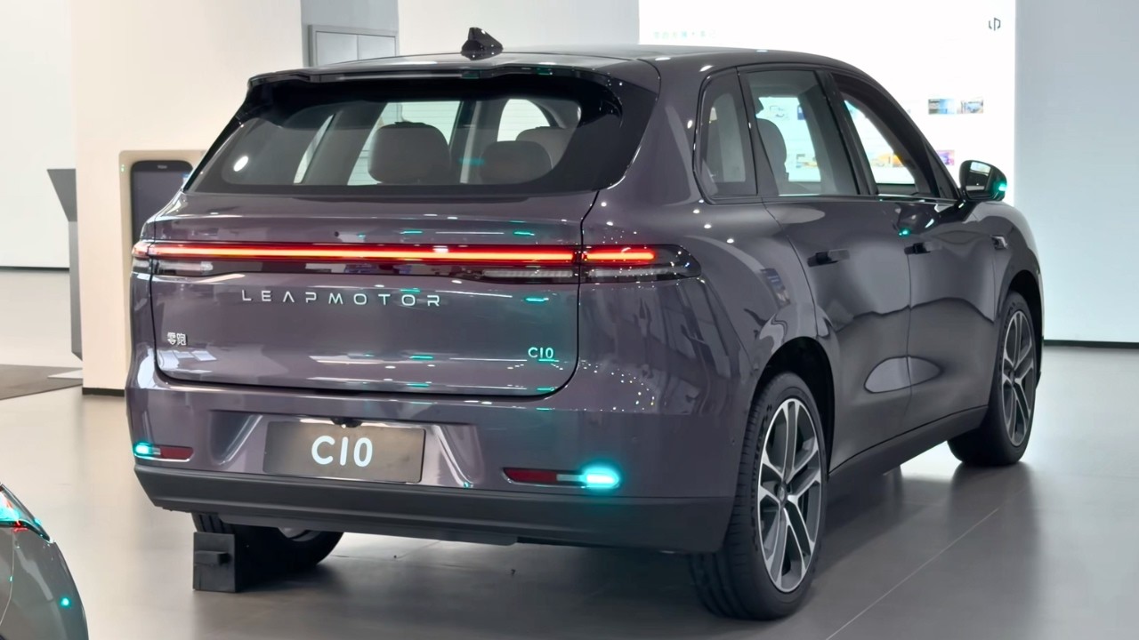 2027 Leapmotor C10 First Look!