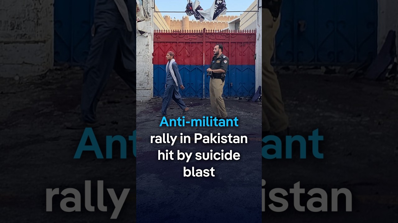Anti-militant rally in Pakistan hit by suicide blast | DW News