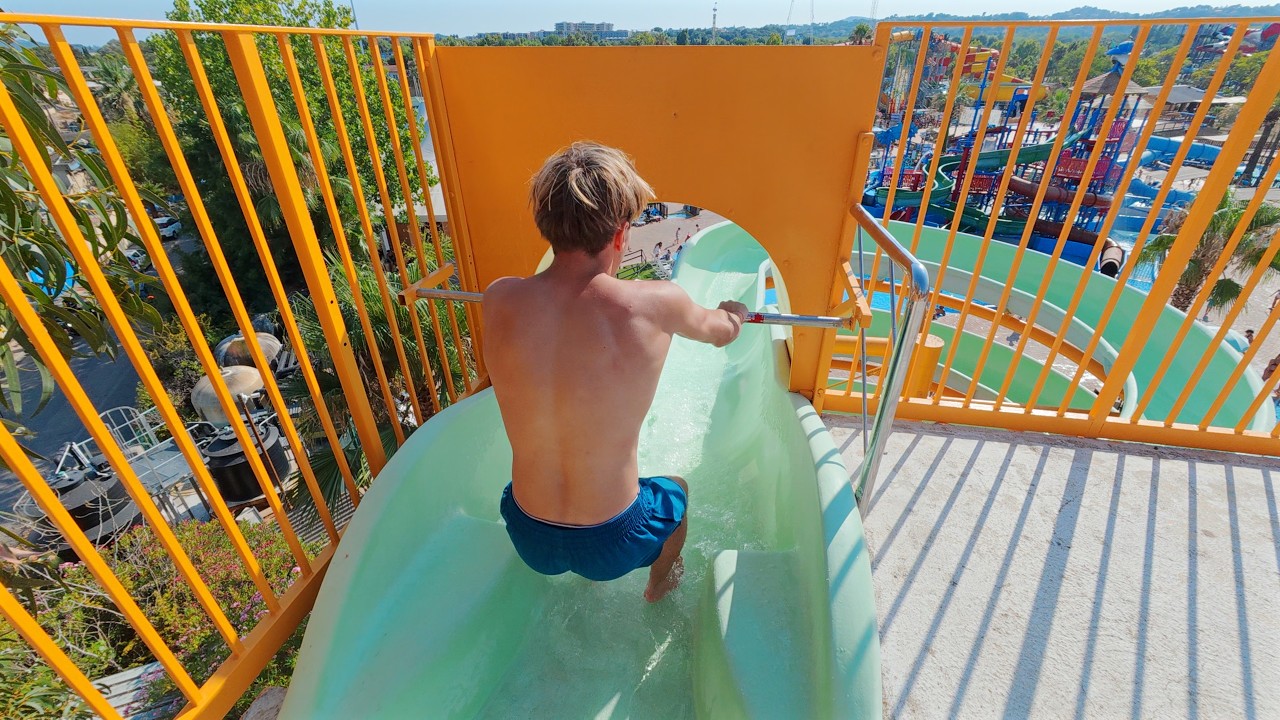 Aqua Green Water Slide at Aquasplash 🇫🇷