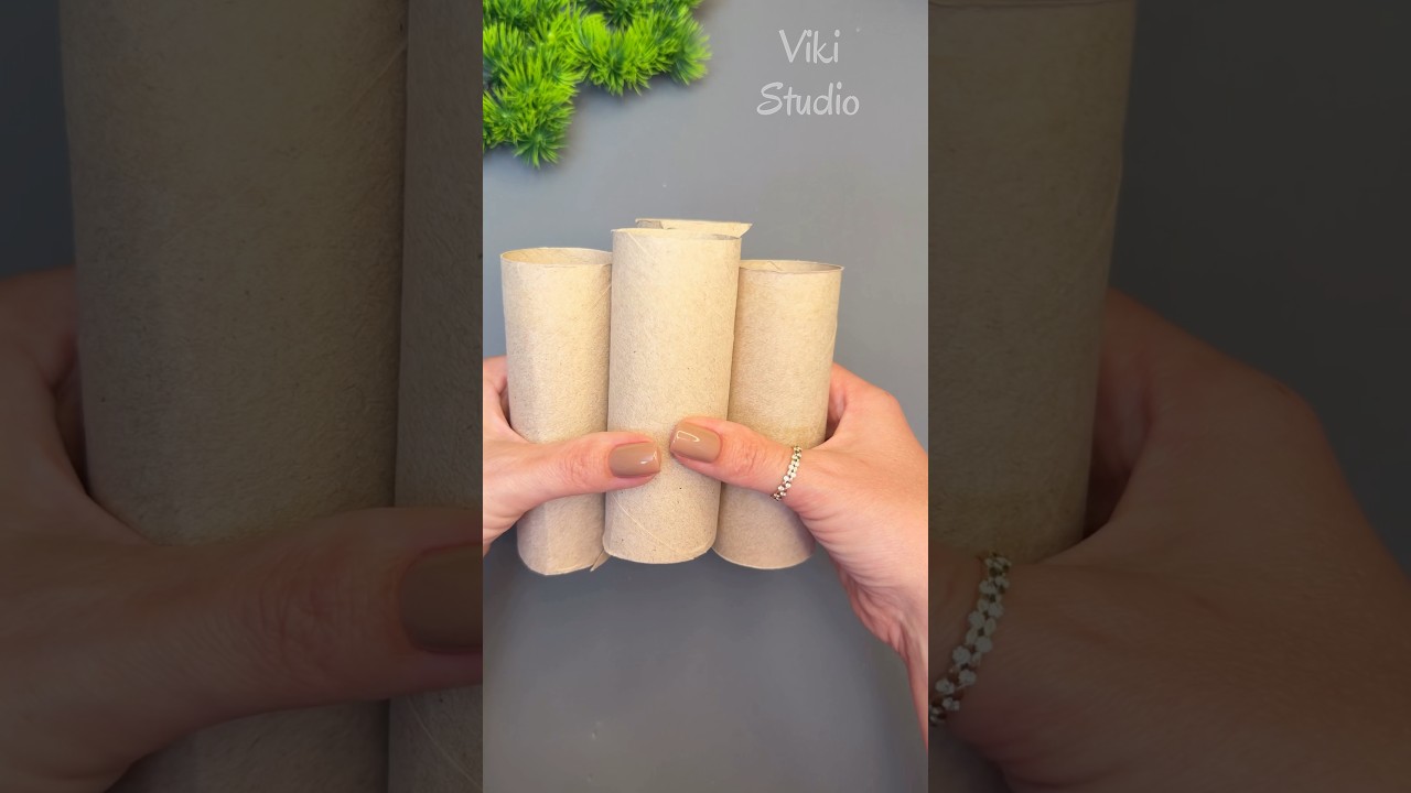 DIY Christmas Ornaments from Toilet Paper Rolls 🎄✨ Easy & Beautiful Holiday Decor!