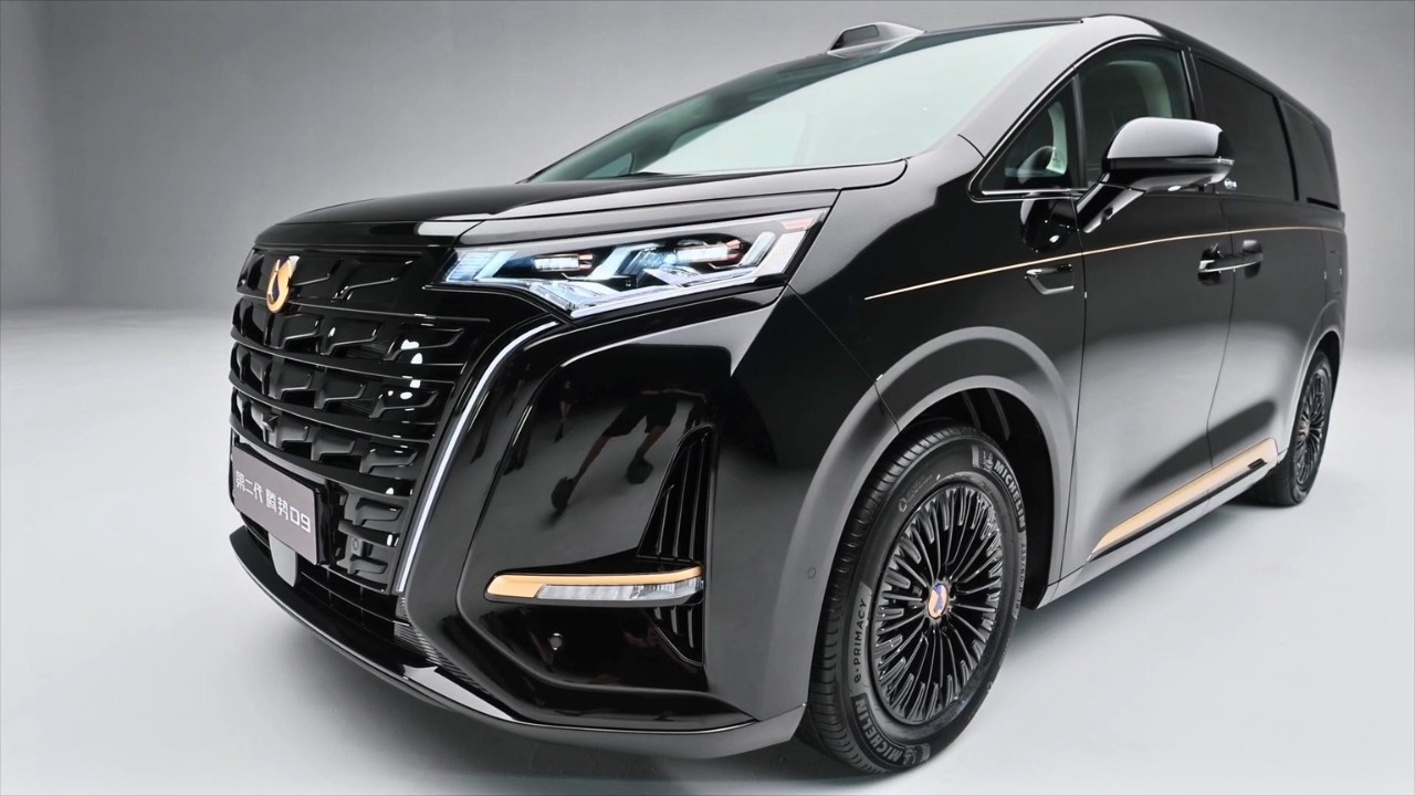 Everyone Is Buying This Luxury MPV. 2026 BYD Denza D9 DM-i