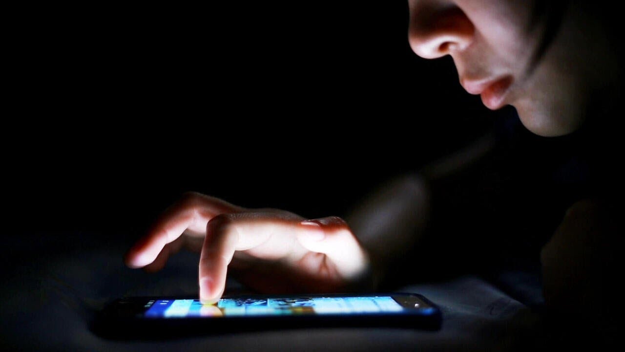 Families say social media put their kids in danger | 60 Minutes Archive
