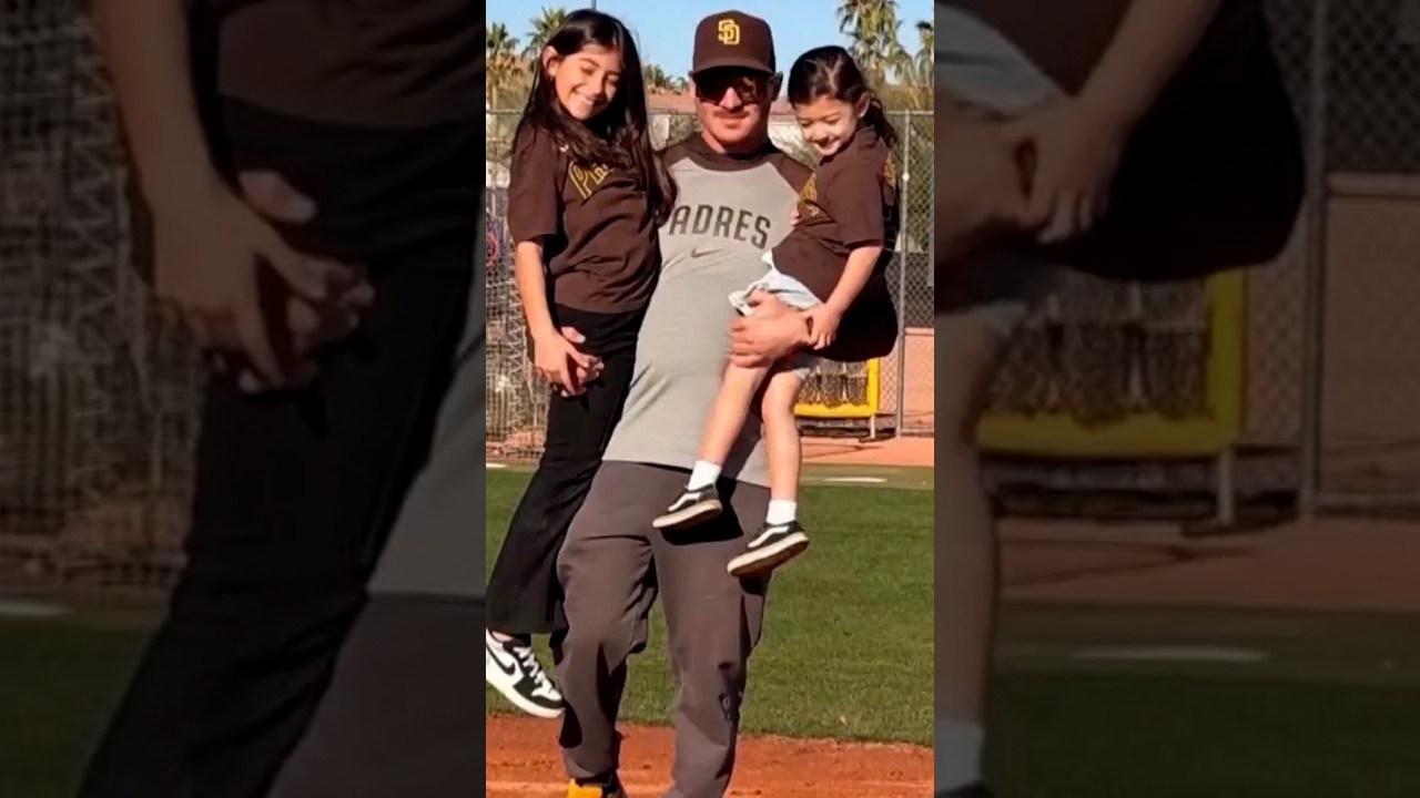 ICE releases Padres minor league coach from custody
