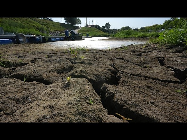 Italy: Po River runs low amid prolonged heat and drought