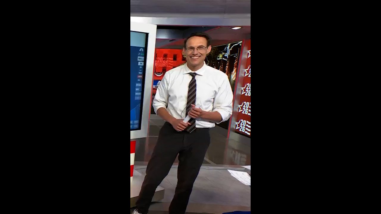 Kornacki tackles water spill during live election coverage