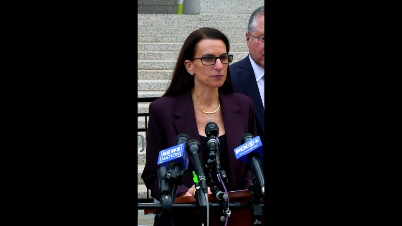 Mangione’s lawyer speaks following guilty plea in federal court