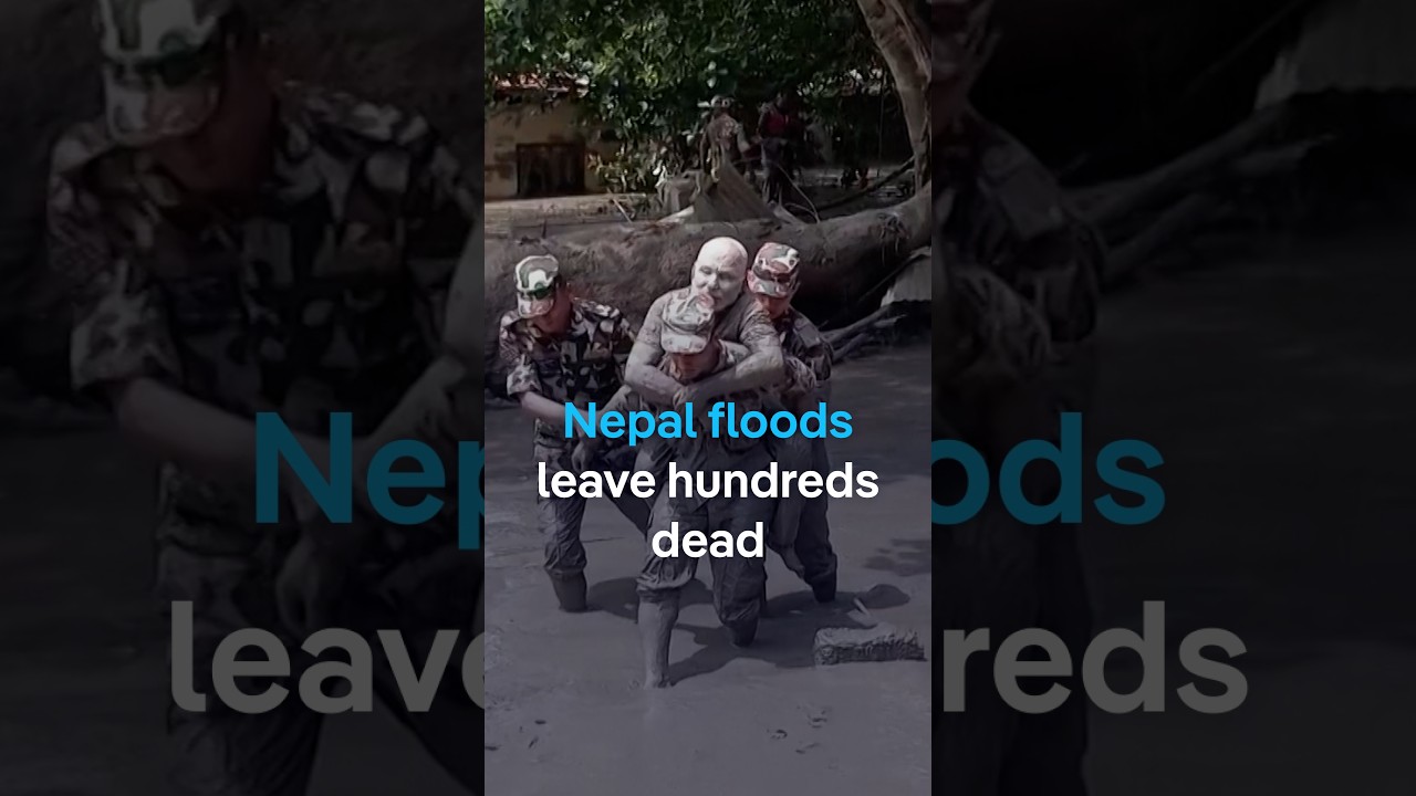 Nepal floods leave hundreds dead | DW News