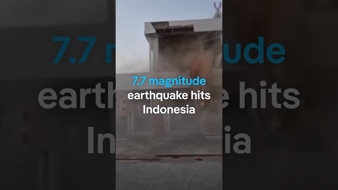 Powerful earthquake rocks Indonesia | DW News