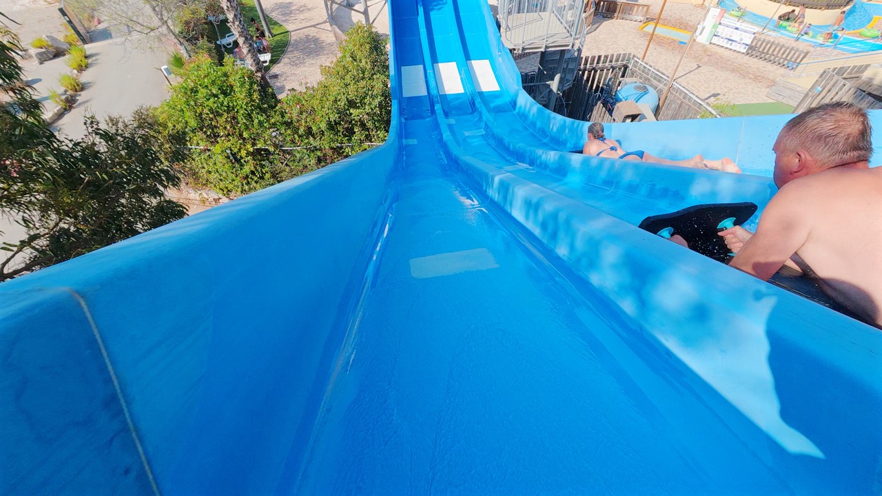 Racer Water Slide at Aquasplash 🇫🇷