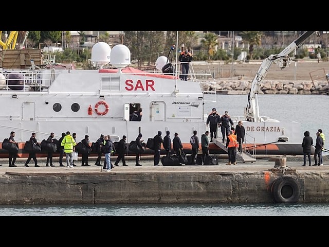 Five EU countries aim to send migrants to return hubs by 2027