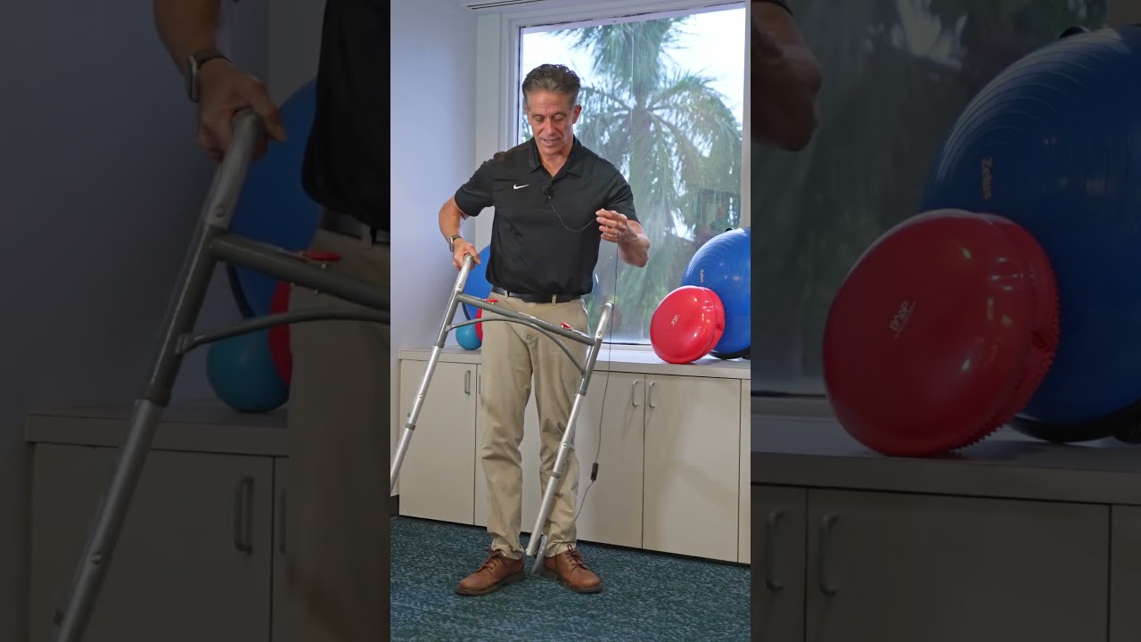 How to fall correctly for seniors #balance #physio #physicaltherapy