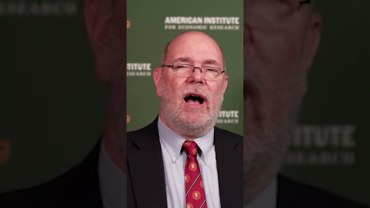 Is Gold a Good Hedge for Retirees? Expert Breaks It Down