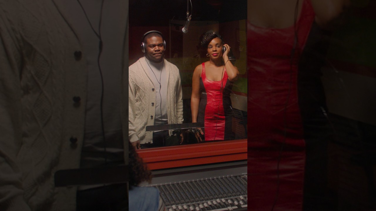 Sexual tension in the stu. #Detroiters
