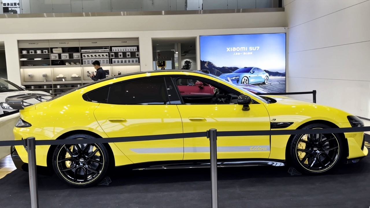 2026 Xiaomi SU7 Ultra First Look: 1548 HP Electric Monster!