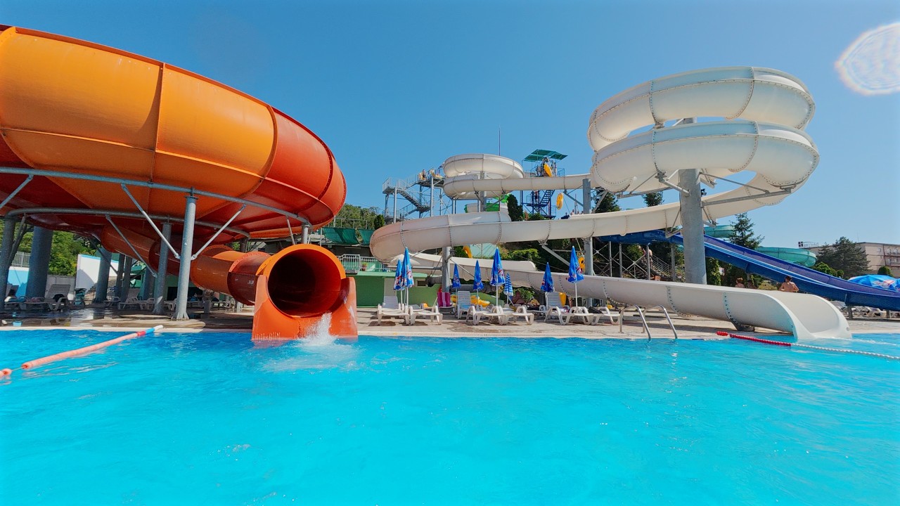 Big Bowl Water Slide at Aquapark Jagodina 🇷🇸
