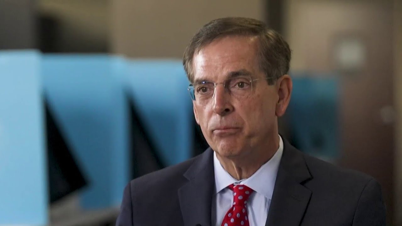 Brad Raffensperger chats election security in Georgia ahead of midterms
