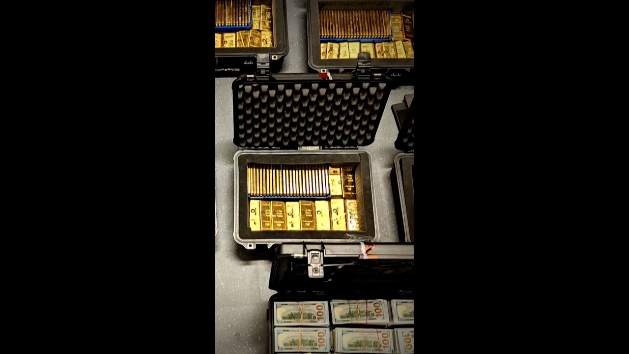 CIA officer pleads guilty to wire fraud