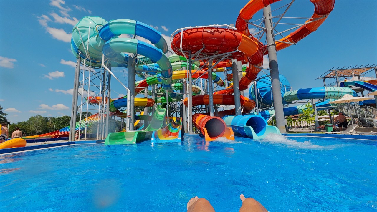 Dark Hole Water Slide at Aqua Park Raj 🇷🇸
