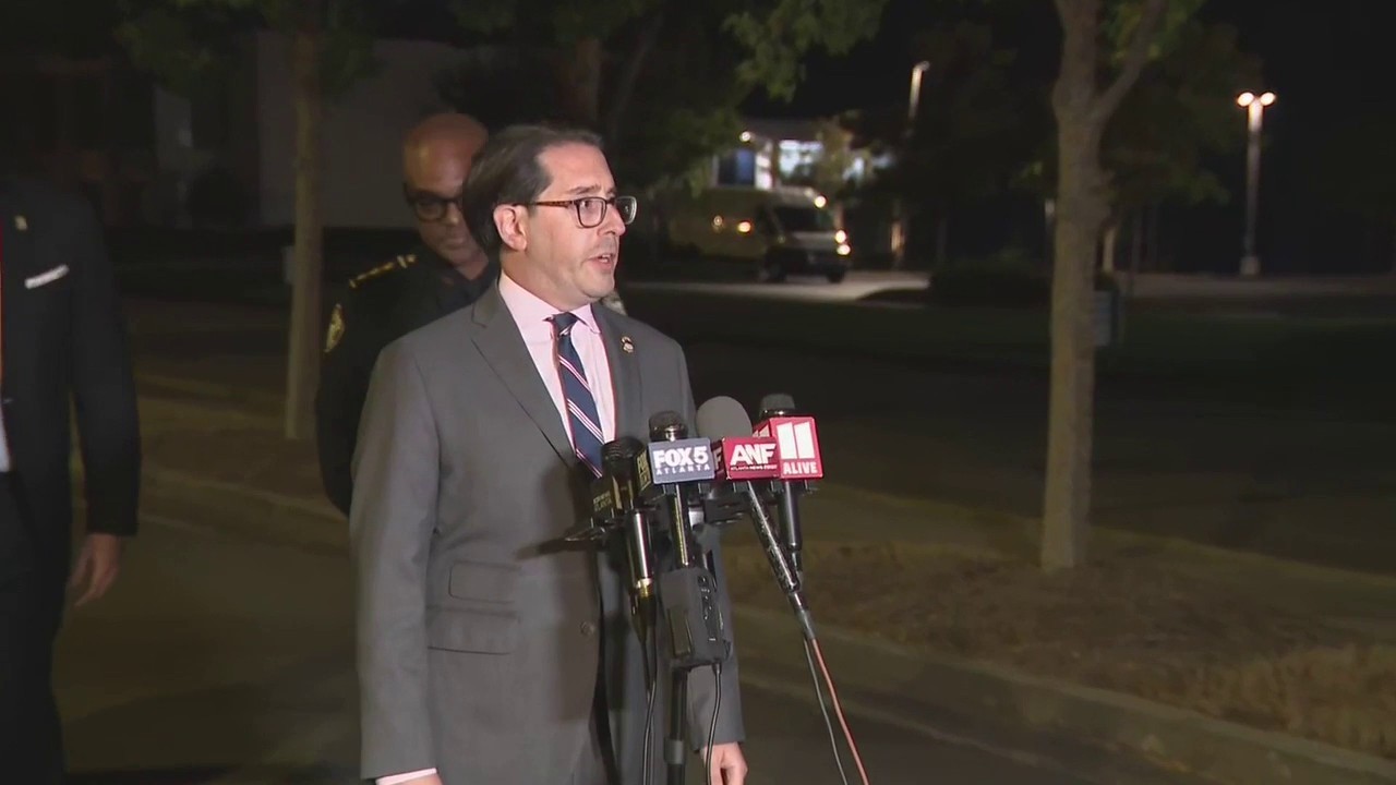 FBI gives update on Molotov-cocktail style attack at ICE building