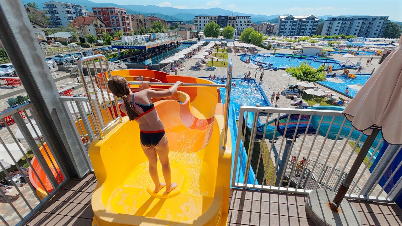 Orange Spin Water Slide at Aqua Park Raj 🇷🇸