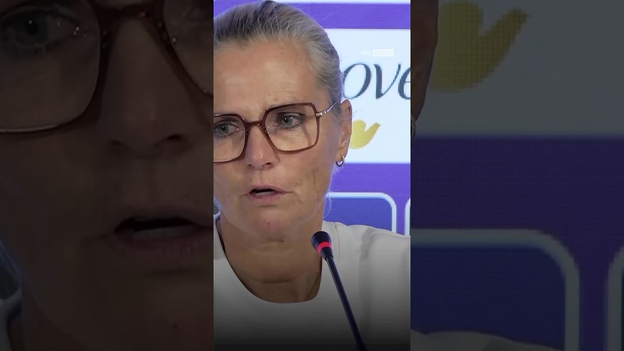 Sarina Wiegman reacts to the Lionesses win over Greece in their World Cup qualifier 🏴󠁧󠁢󠁥󠁮󠁧󠁿